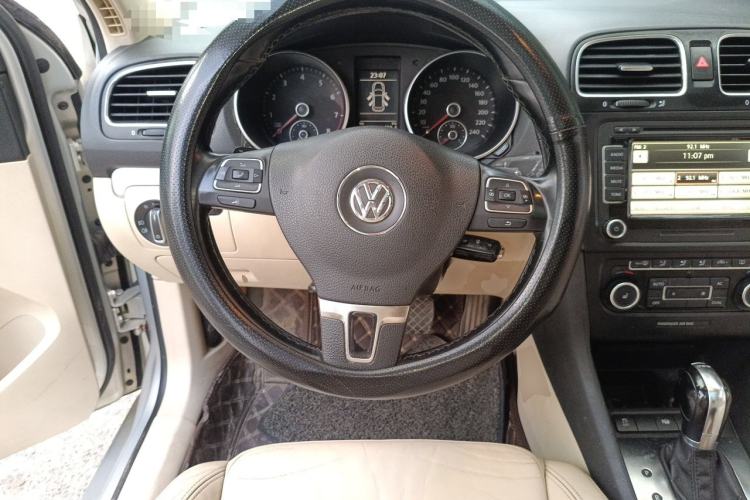 Used Volkswagen Golf 2011 1.4 TSI Luxury Touring Edition Steering Wheel