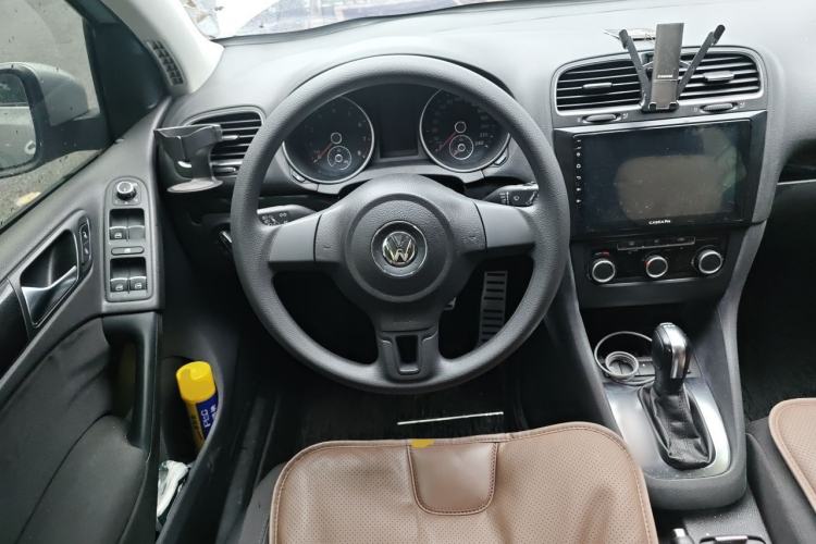 Used Volkswagen Golf 2011 1.4 TSI Automatic Comfort Model Steering Wheel