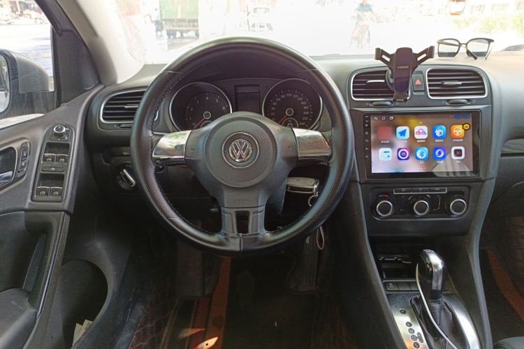 Used Volkswagen Golf 2011 1.4 TSI Automatic Comfort Model Steering Wheel