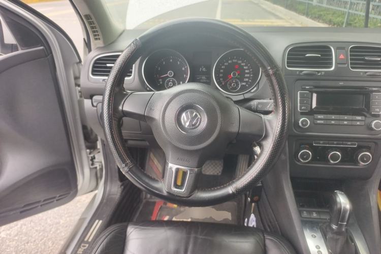 Used Volkswagen Golf 2011 1.4 TSI Automatic Comfort Model Steering Wheel