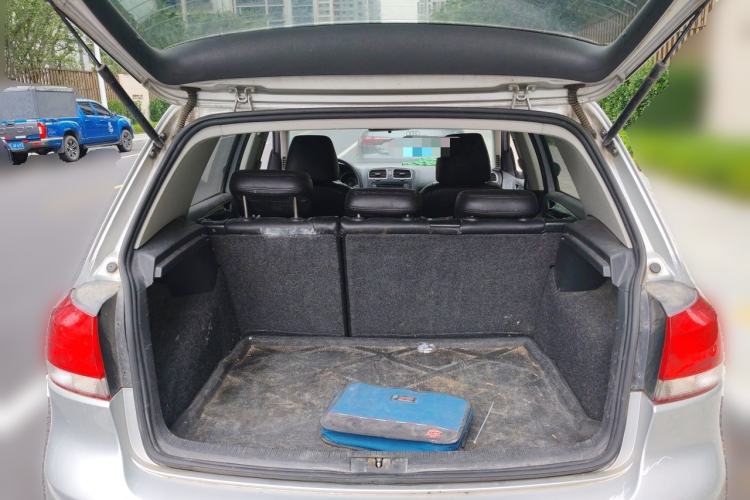 Used Volkswagen Golf 2011 1.4 TSI Automatic Comfort Model Trunk