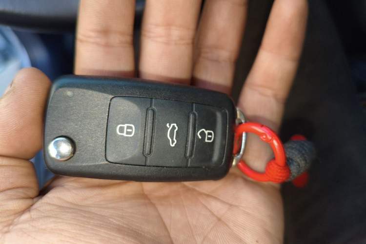 Used Volkswagen Golf 2011 1.4TSI Cross Golf Vehicle Key