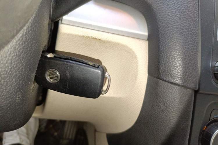 Used Volkswagen Golf 2011 1.4 TSI Luxury Touring Edition Vehicle Key