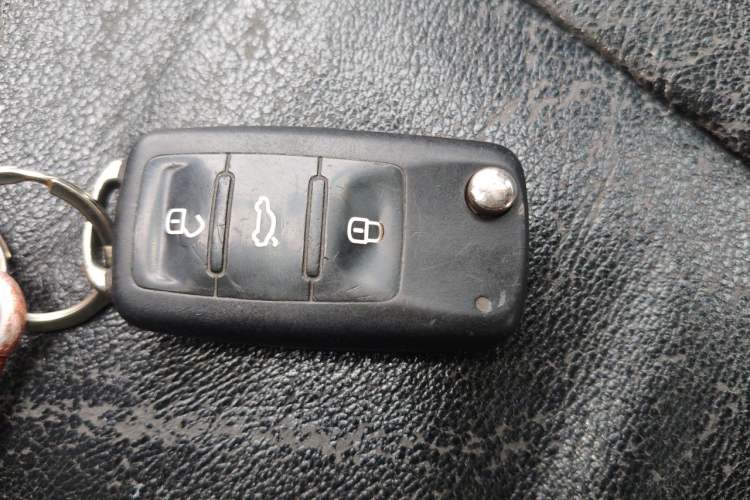 Used Volkswagen Golf 2011 1.4 TSI Automatic Comfort Model Vehicle Key