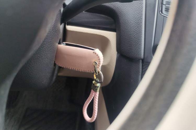 Used Volkswagen Golf 2011 1.6L Automatic Comfort Model Vehicle Key