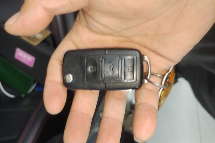 Used Volkswagen Golf 2011 1.4 TSI Automatic Comfort Model Vehicle Key