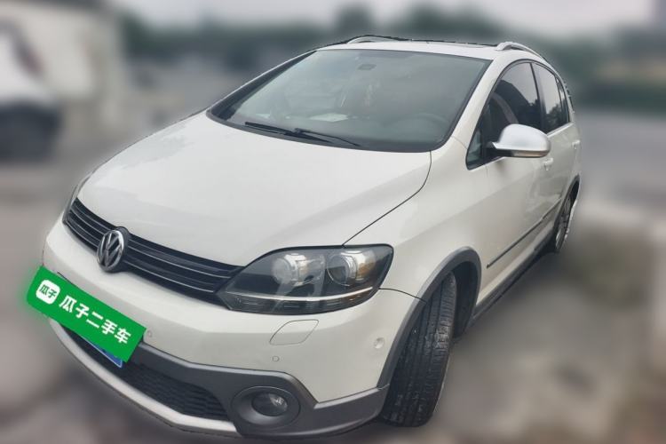 Used Volkswagen Golf 2011 1.4TSI Cross Golf Guazi used car, China used car export, Used car for sale, Used  cars, Cheapest cars for sale