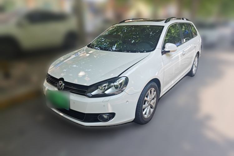 Used Volkswagen Golf 2011 1.4 TSI Luxury Touring Edition Guazi used car, China used car export, Used car for sale, Used cars, Cheapest cars for sale