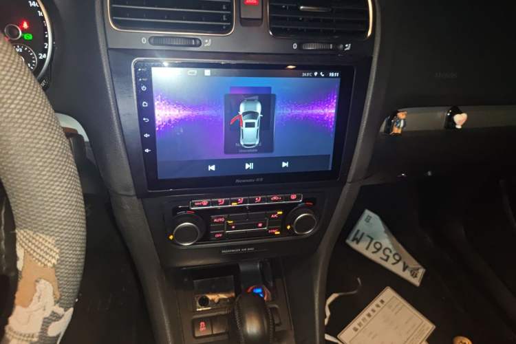 Used Volkswagen Golf 2011 1.4 TSI Comfort Travel Edition Audio And AC Panel