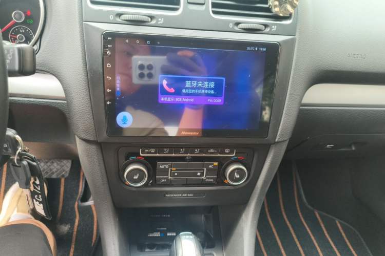 Used Volkswagen Golf 2011 1.4 TSI Luxury Touring Edition Audio And AC Panel