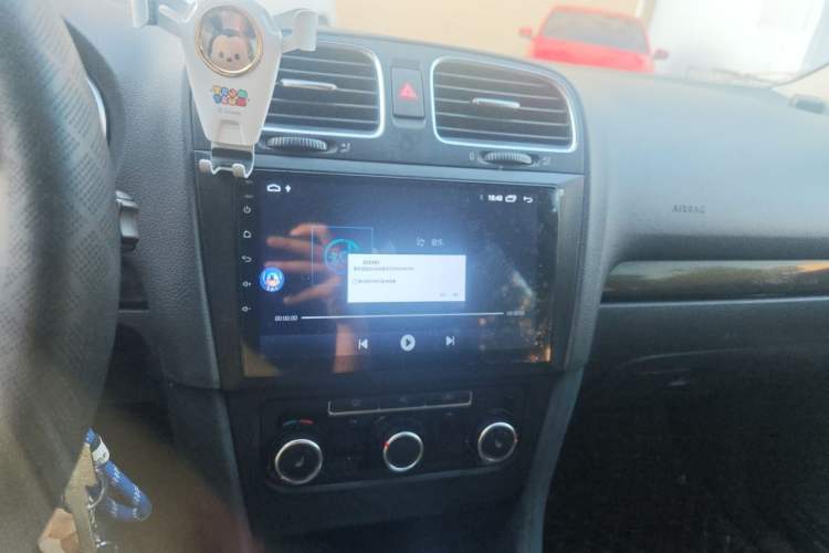 Used Volkswagen Golf 2011 1.4 TSI Automatic Luxury Edition Audio And AC Panel