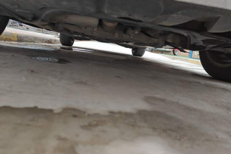 Used Volkswagen Golf 2011 1.4TSI Cross Golf Chassis Front