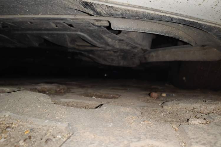 Used Volkswagen Golf 2011 2.0 TSI R Chassis Front Left