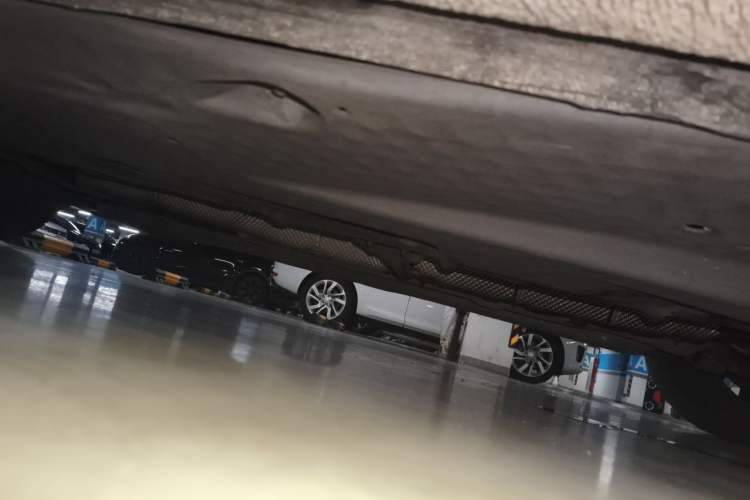 Used Volkswagen Golf 2011 1.6L Automatic Comfort Model Chassis Front Right