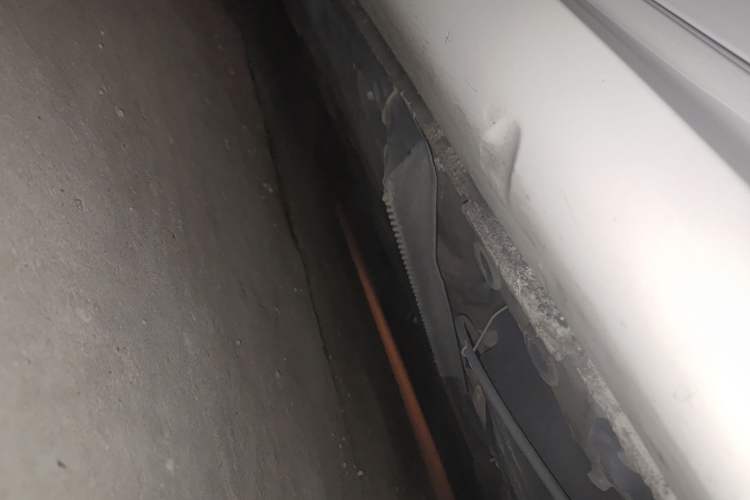 Used Volkswagen Golf 2011 2.0 TSI R Chassis Rear Left