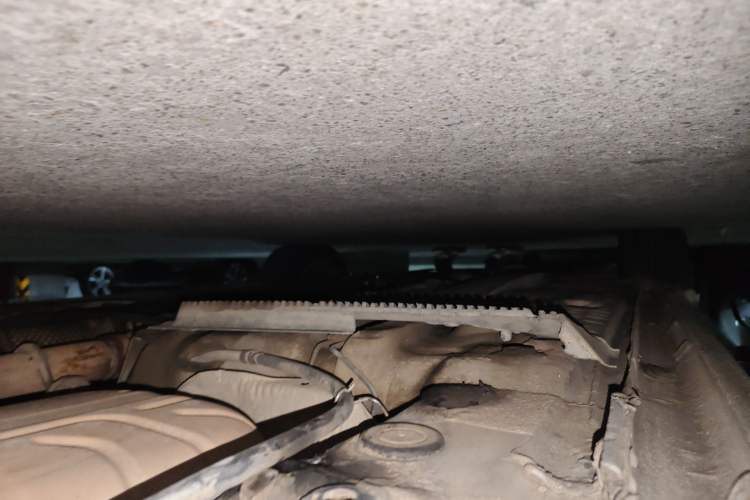 Used Volkswagen Golf 2011 1.4 TSI Comfort Travel Edition Chassis Rear Left