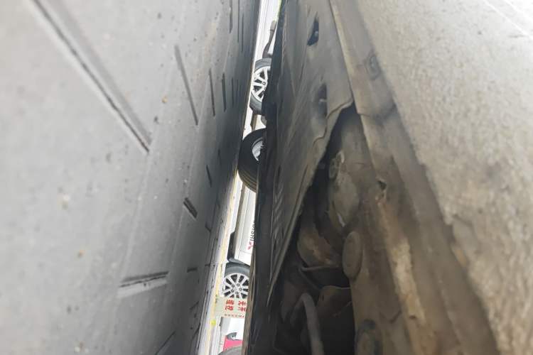 Used Volkswagen Golf 2011 1.4 TSI Comfort Travel Edition Chassis Rear Left