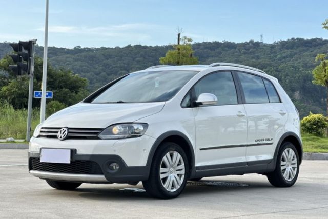 Used Volkswagen Golf 2011 1.4TSI Cross Golf