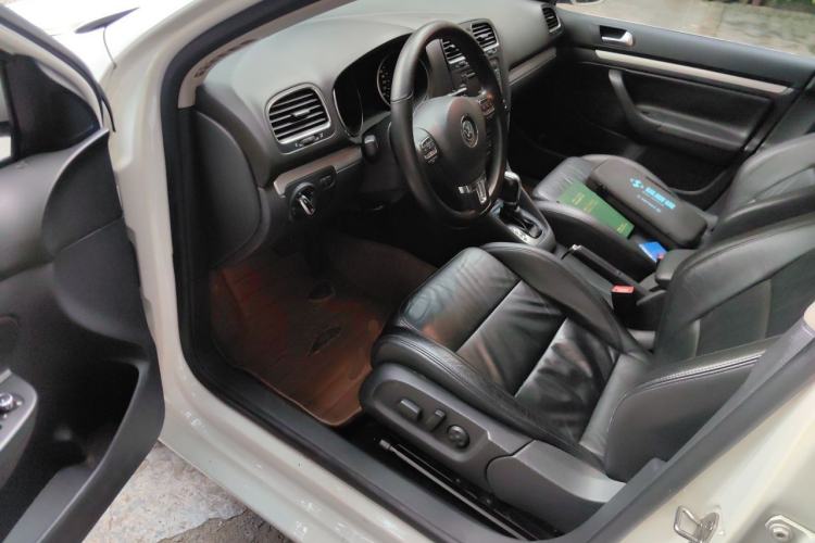 Used Volkswagen Golf 2011 1.4 TSI Comfort Travel Edition Driver Seat