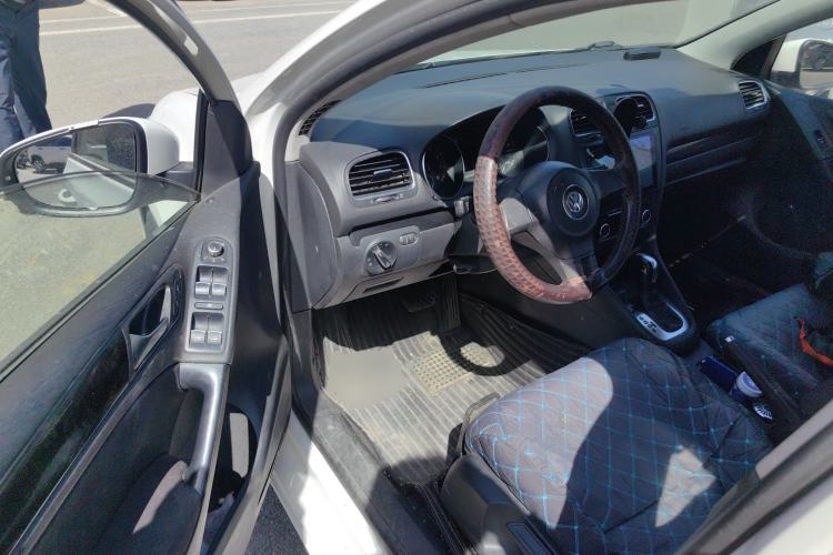 Used Volkswagen Golf 2011 1.4 TSI Automatic Comfort Model Driver Seat