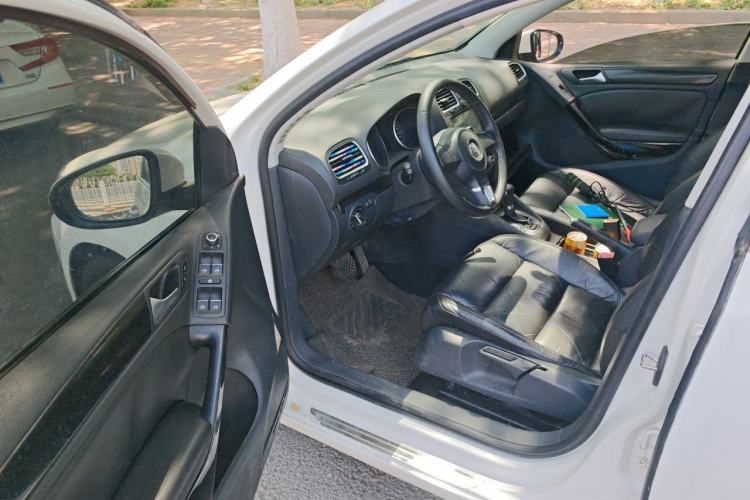 Used Volkswagen Golf 2011 1.4 TSI Automatic Comfort Model Driver Seat