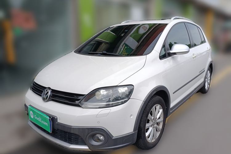 Used Volkswagen Golf 2011 1.4TSI Cross Golf Guazi used car, China used car export, Used car for sale, Used  cars, Cheapest cars for sale