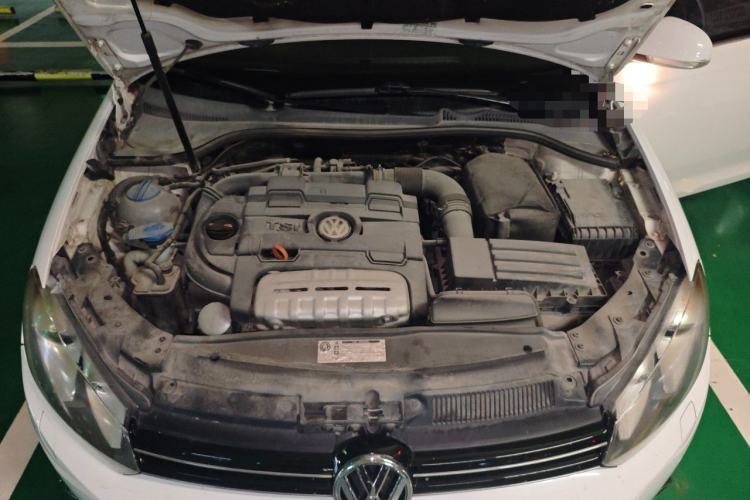 Used Volkswagen Golf 2011 1.4 TSI Luxury Touring Edition Engine Bay
