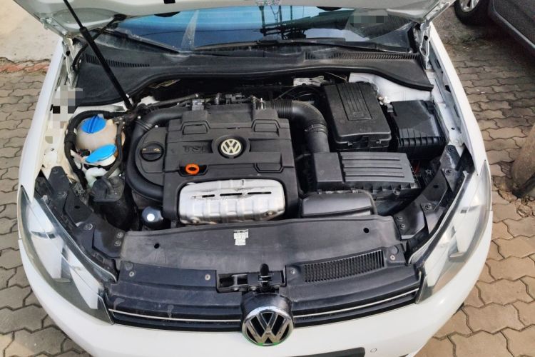 Used Volkswagen Golf 2011 1.4 TSI Comfort Travel Edition Engine Bay