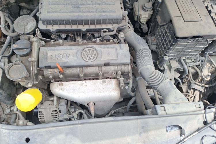 Used Volkswagen Golf 2011 1.6L Automatic Fashion Edition Engine Bay