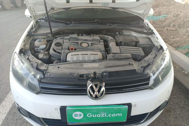 Used Volkswagen Golf 2011 1.4 TSI Comfort Travel Edition Engine Bay