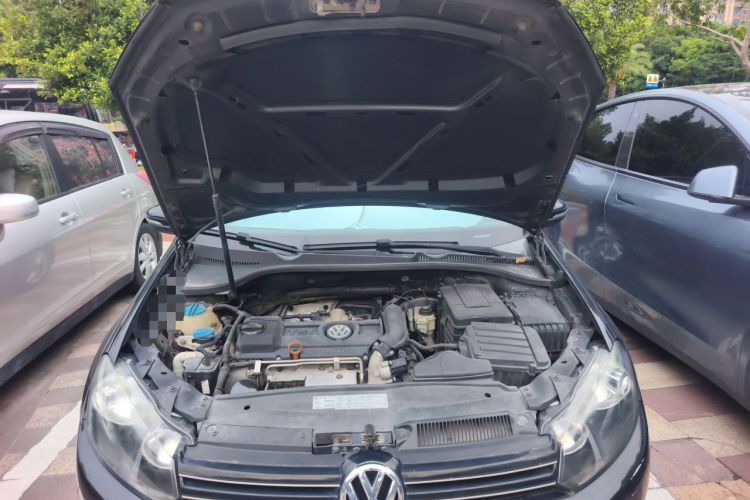 Used Volkswagen Golf 2011 1.4 TSI Automatic Luxury Edition Engine Bay