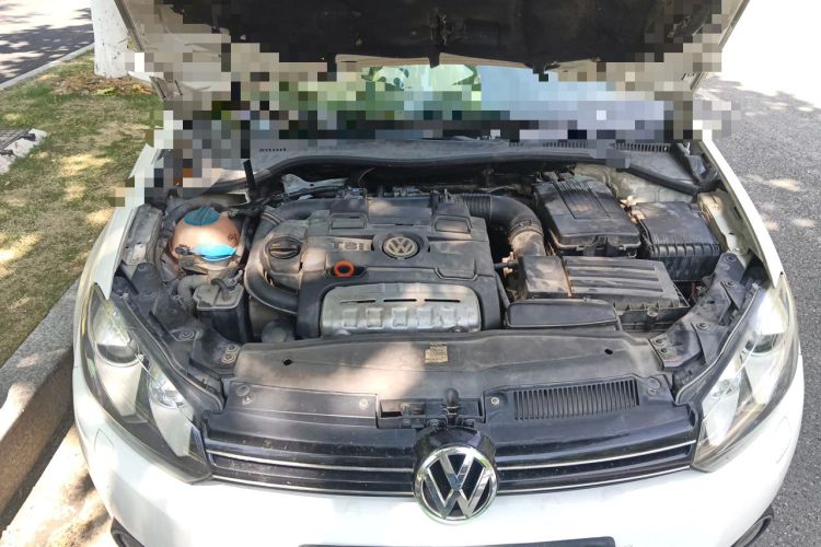Used Volkswagen Golf 2011 1.4 TSI Luxury Touring Edition Engine Bay
