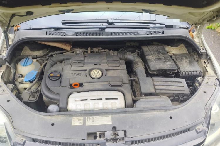 Used Volkswagen Golf 2011 1.4TSI Cross Golf Engine Bay
