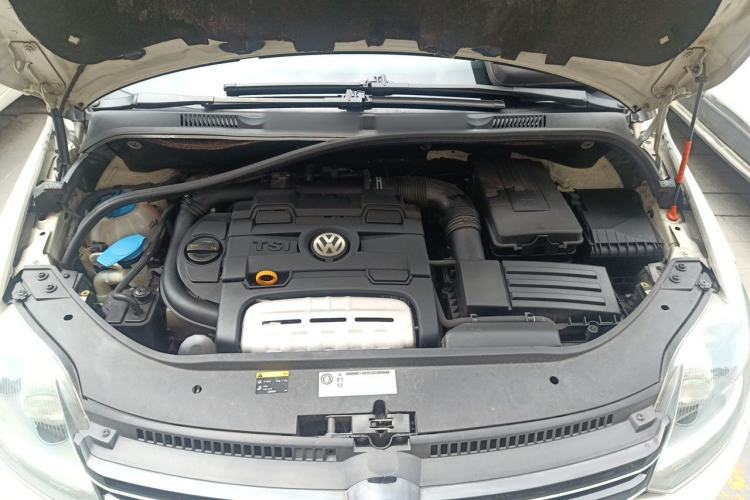 Used Volkswagen Golf 2011 1.4TSI Cross Golf Engine Bay