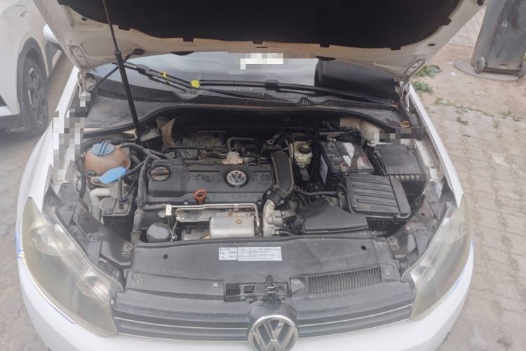 Used Volkswagen Golf 2011 1.4 TSI Automatic Luxury Edition Engine Bay