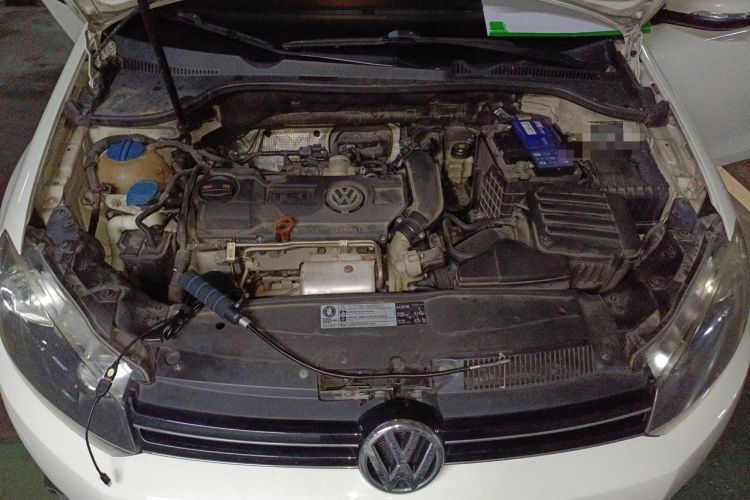 Used Volkswagen Golf 2011 1.4 TSI Automatic Luxury Edition Engine Bay