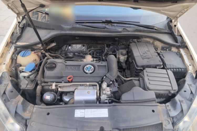 Used Volkswagen Golf 2011 1.4 TSI Automatic Comfort Model Engine Bay