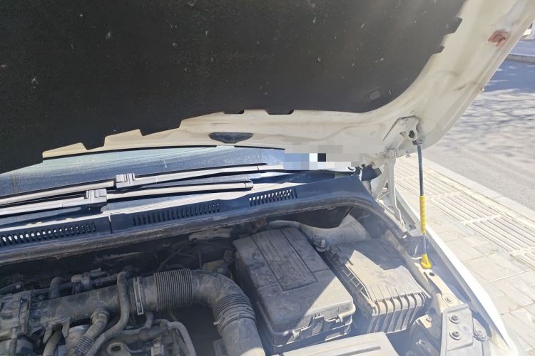 Used Volkswagen Golf 2011 1.4TSI Cross Golf Engine Bay Left