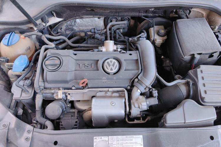 Used Volkswagen Golf 2011 1.4 TSI Manual Comfort Edition Engine Bay