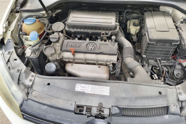 Used Volkswagen Golf 2011 1.6L Automatic Comfort Model Engine Bay