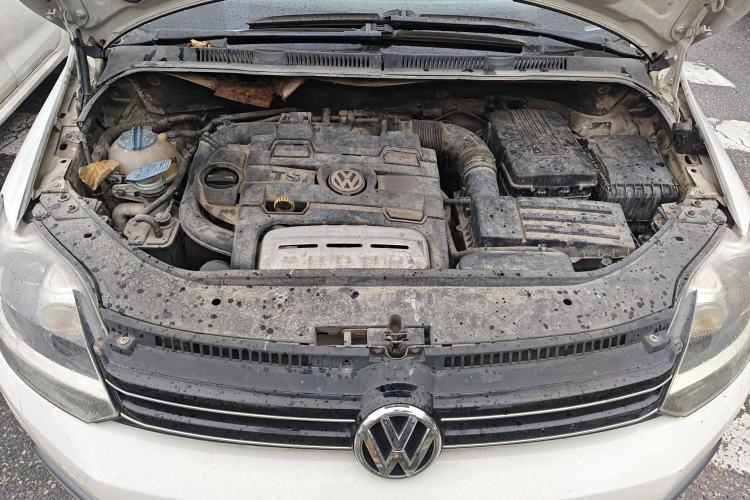 Used Volkswagen Golf 2011 1.4TSI Cross Golf Engine Bay