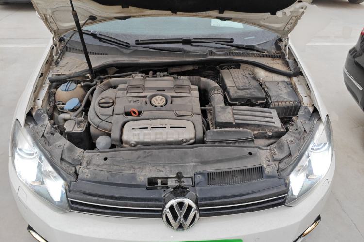 Used Volkswagen Golf 2011 1.4 TSI Luxury Touring Edition Engine Bay