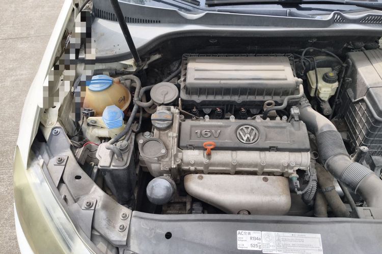 Used Volkswagen Golf 2011 1.6L Automatic Comfort Model Engine Bay Right