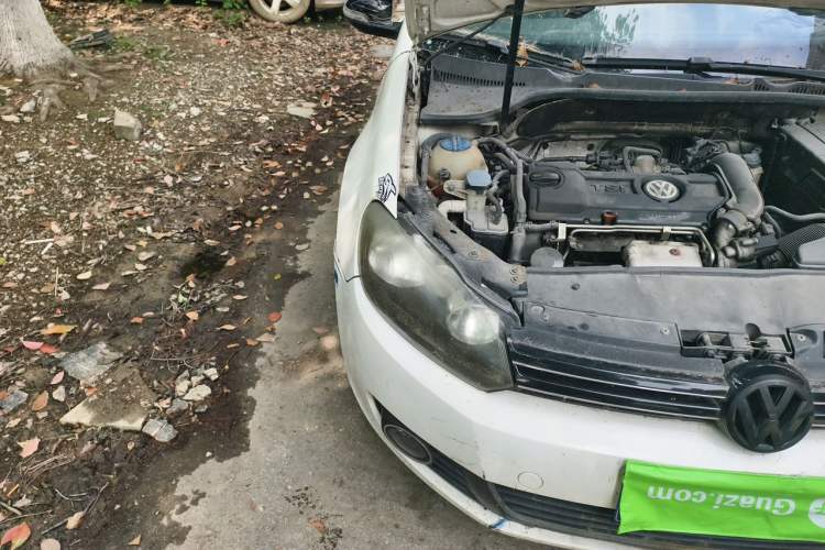 Used Volkswagen Golf 2011 1.4 TSI Automatic Comfort Model Engine Bay Right