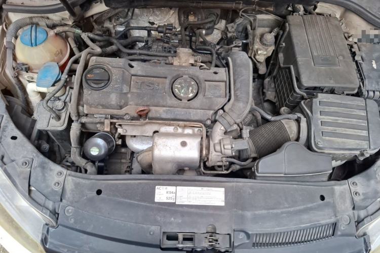 Used Volkswagen Golf 2011 1.4 TSI Automatic Comfort Model Engine Bay