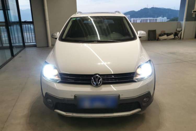 Used Volkswagen Golf 2011 1.4TSI Cross Golf Exterior 1
