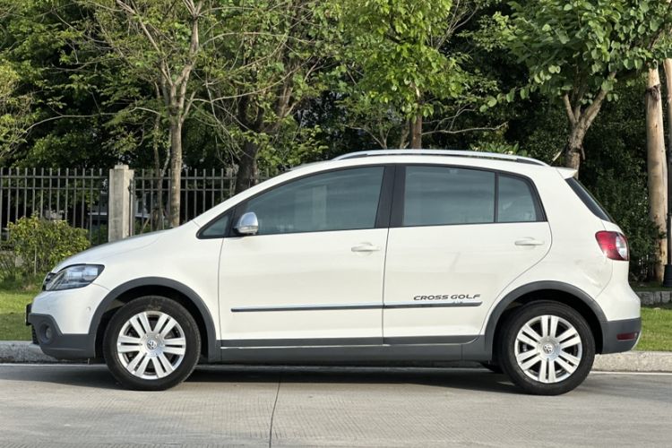 Used Volkswagen Golf 2011 1.4TSI Cross Golf Exterior 2