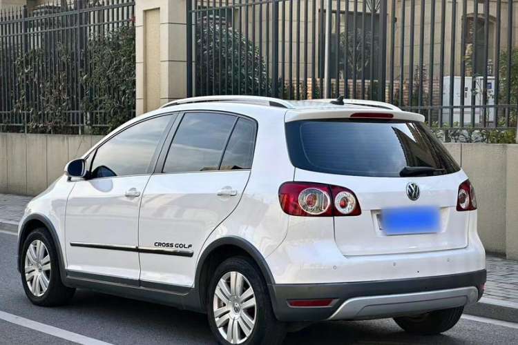 Used Volkswagen Golf 2011 1.4TSI Cross Golf Exterior 3