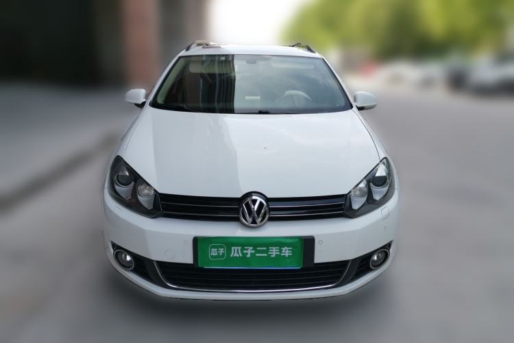 Used Volkswagen Golf  Front