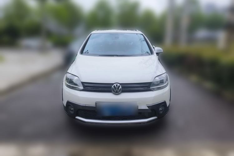 Used Volkswagen Golf 2011 1.4TSI Cross Golf Front